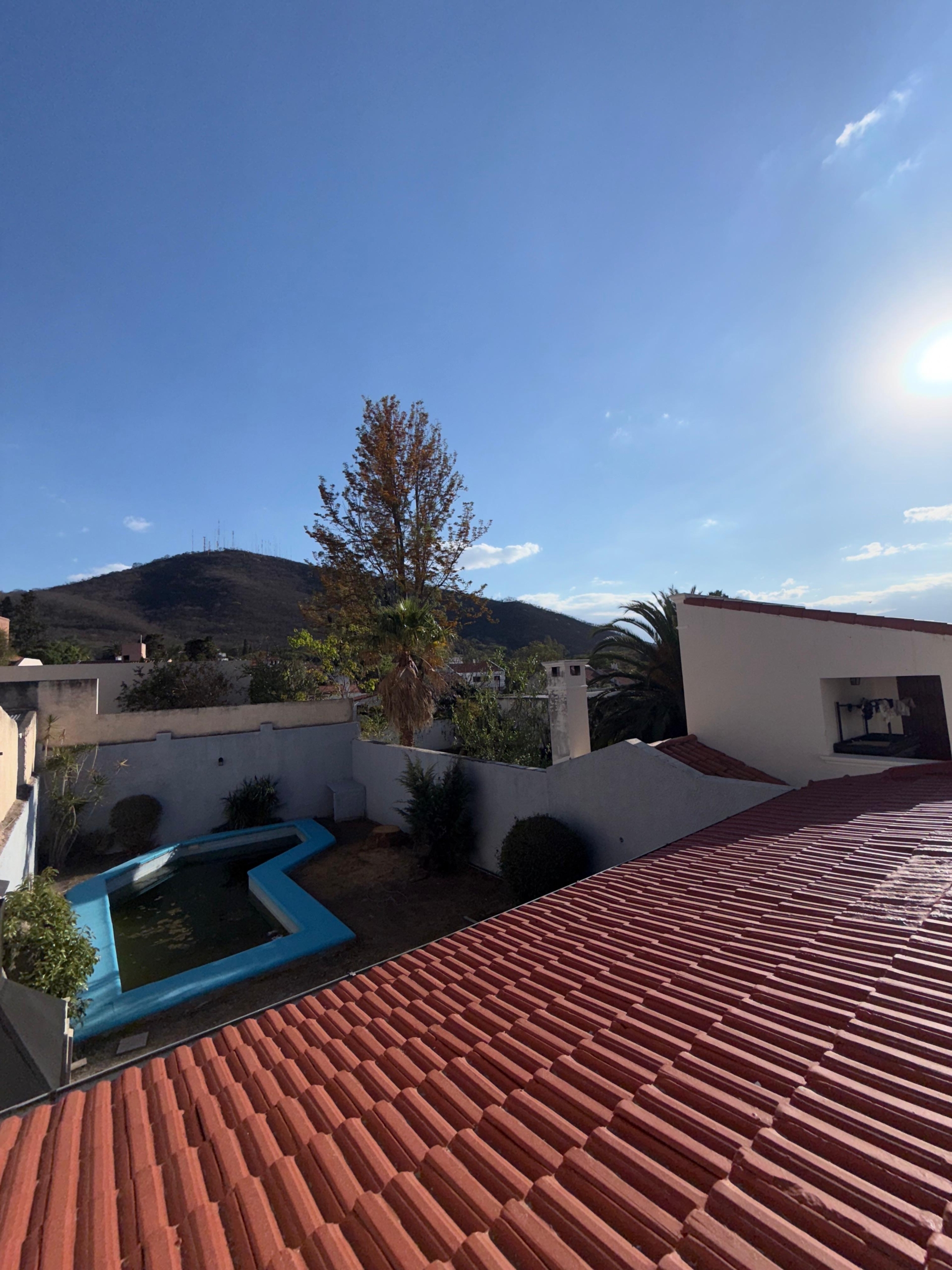 bcd7f984-6e2c-4cda-8465-7ecdea4a85a8