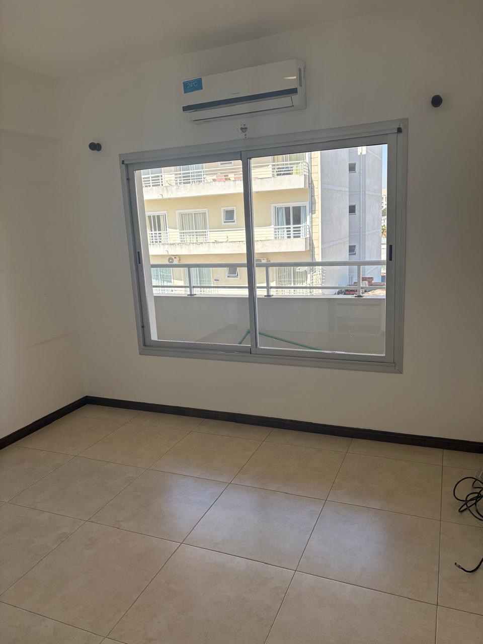 560066b6-df9c-4c26-89d1-ea0cc3e3628f