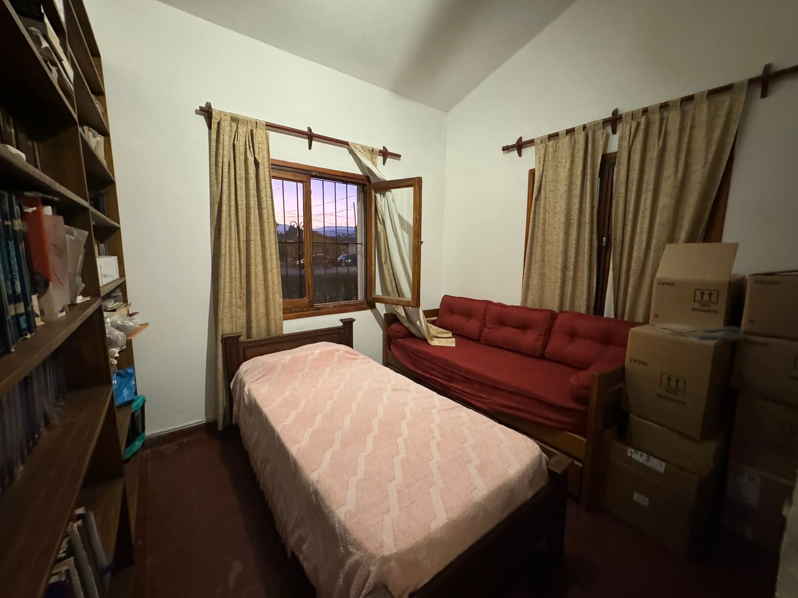 9f7b76b3-87d9-46d9-8770-465f48cf487f