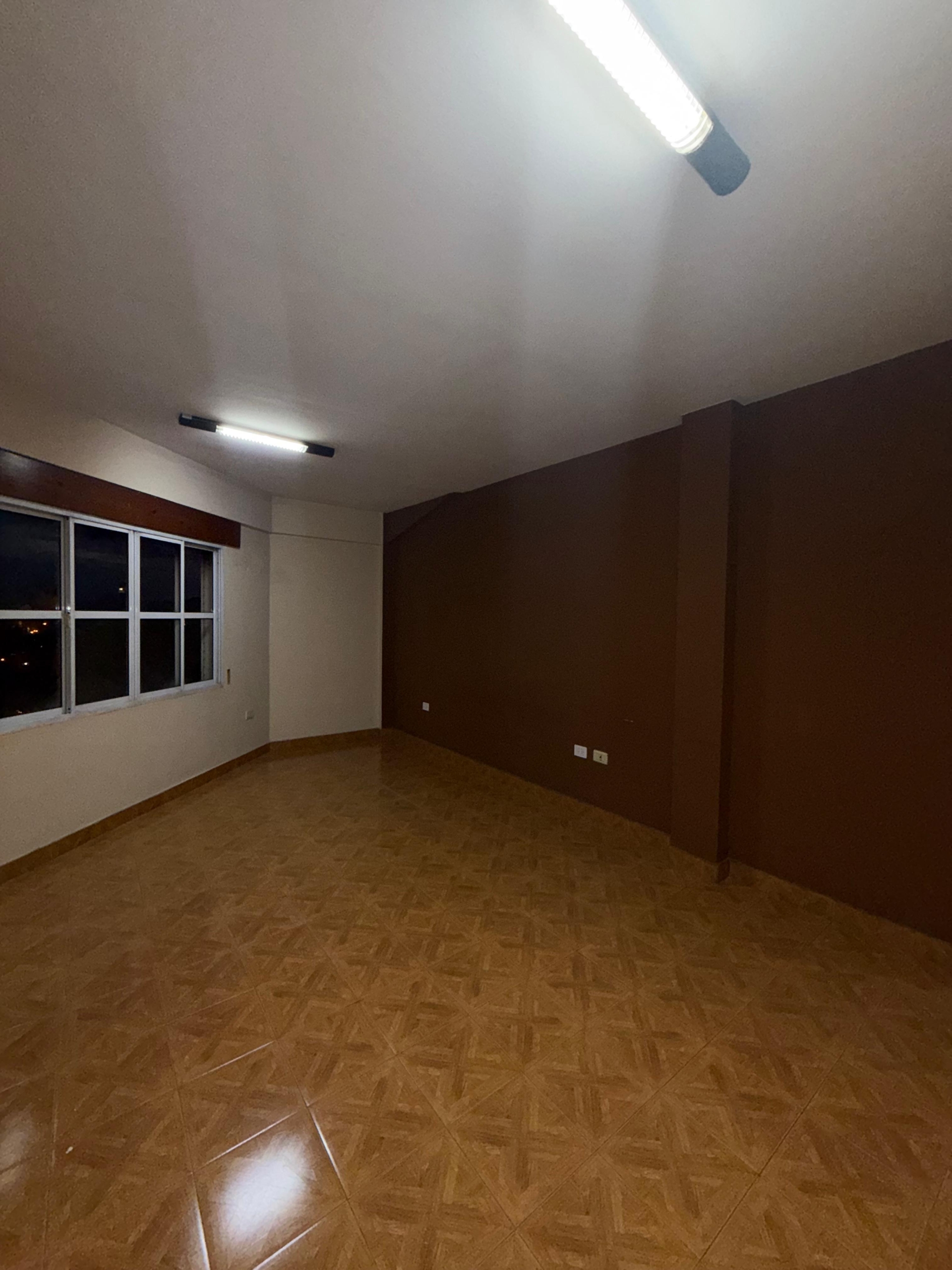 c4895b0d-c15a-484a-8133-2630aea9387f