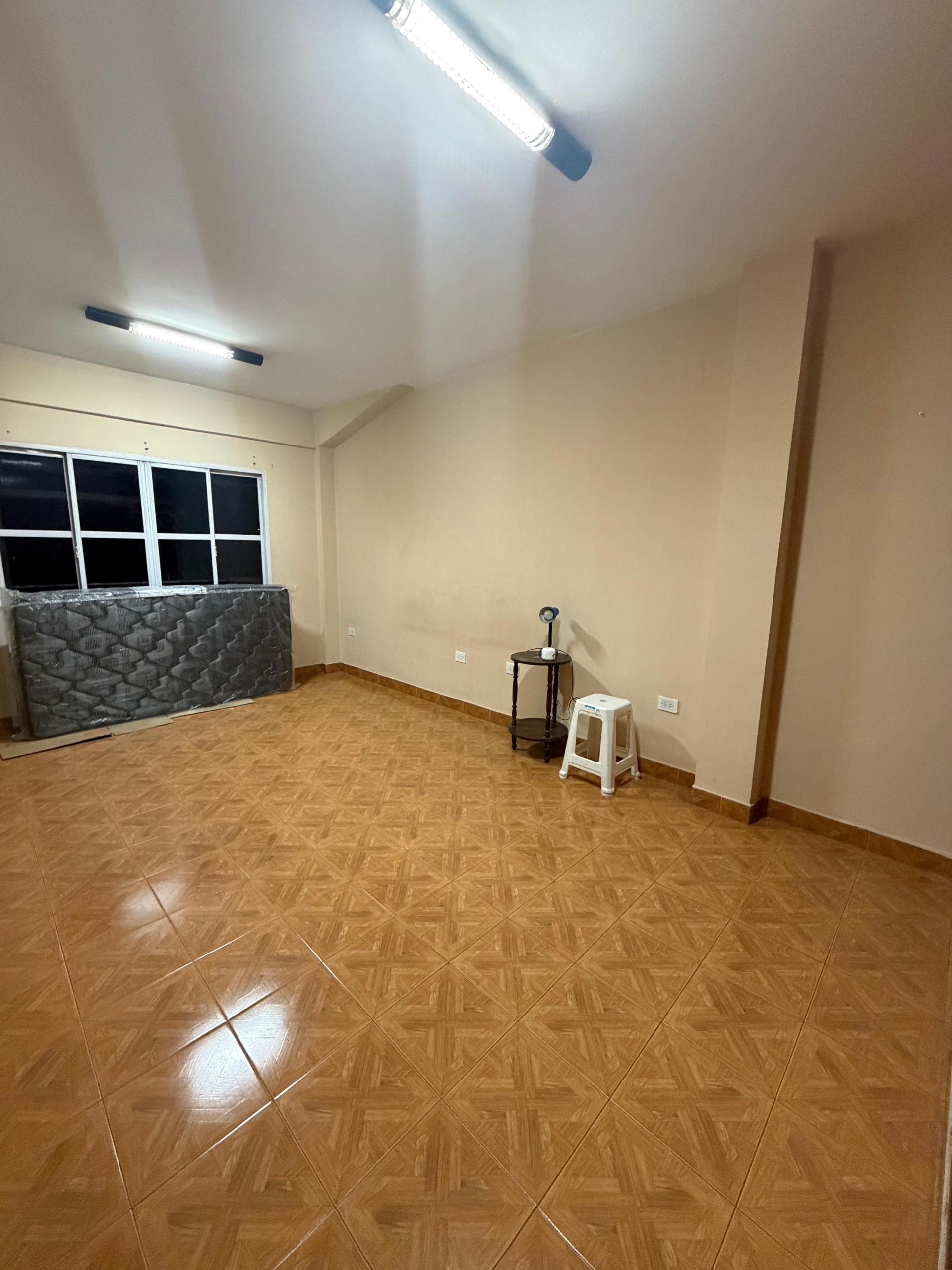 c518bc8f-6e6a-4a09-a581-f5c93f1972ca