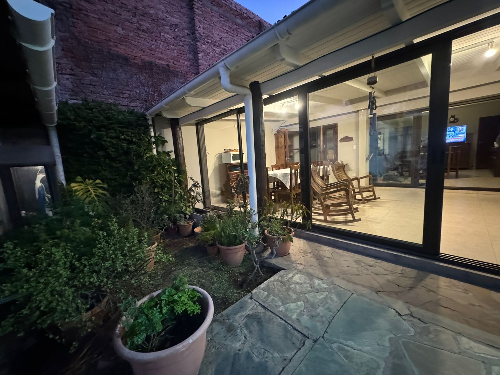 e9fbfccc-036d-4770-8f0a-dc447a20dd5c