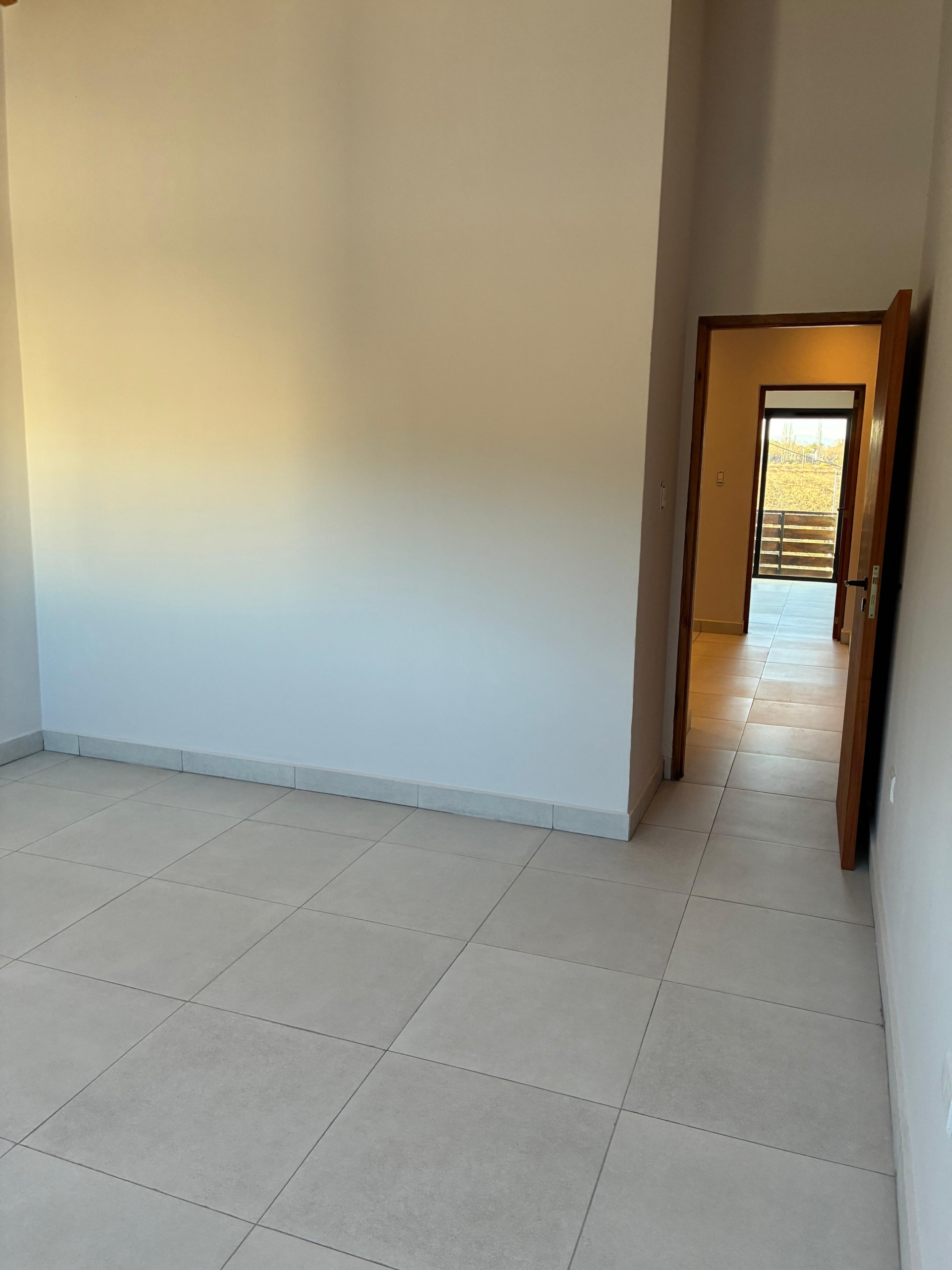 01bc2ac5-a279-45b6-9b3f-de164b6f0367