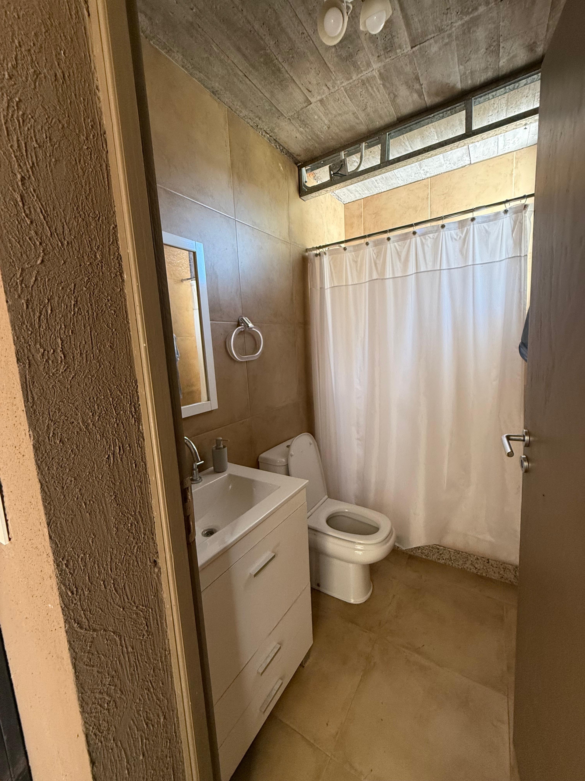 05b84088-47a6-4d88-89f2-3dae3d21b017