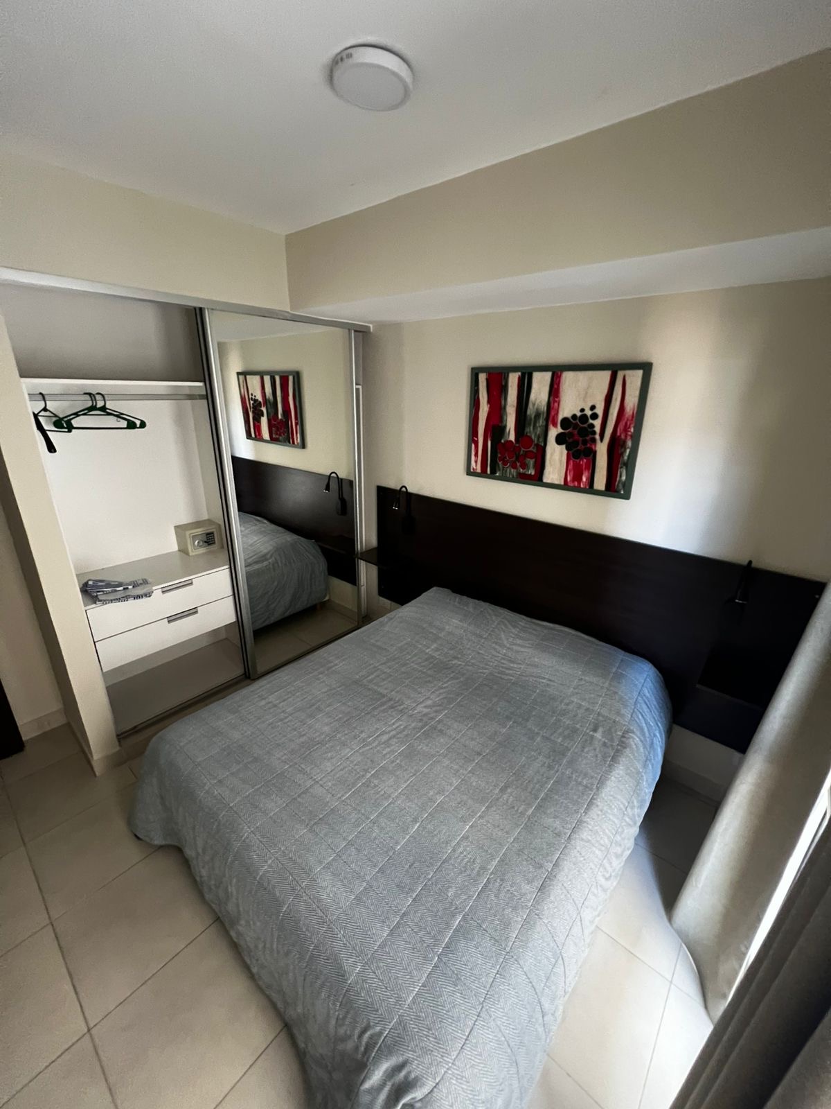 05fee9dc-eb33-4efd-9b4e-4553a03c41b8