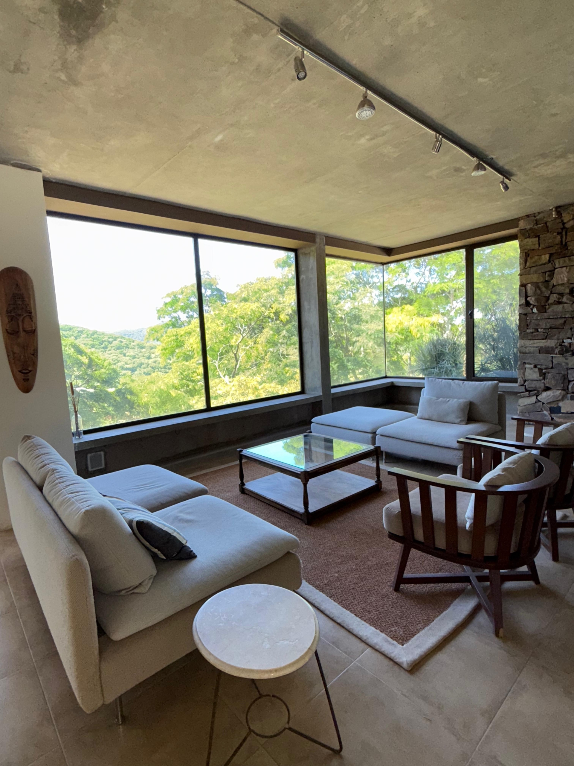 06df1e4b-2adb-4621-97eb-9bd3771cd67a