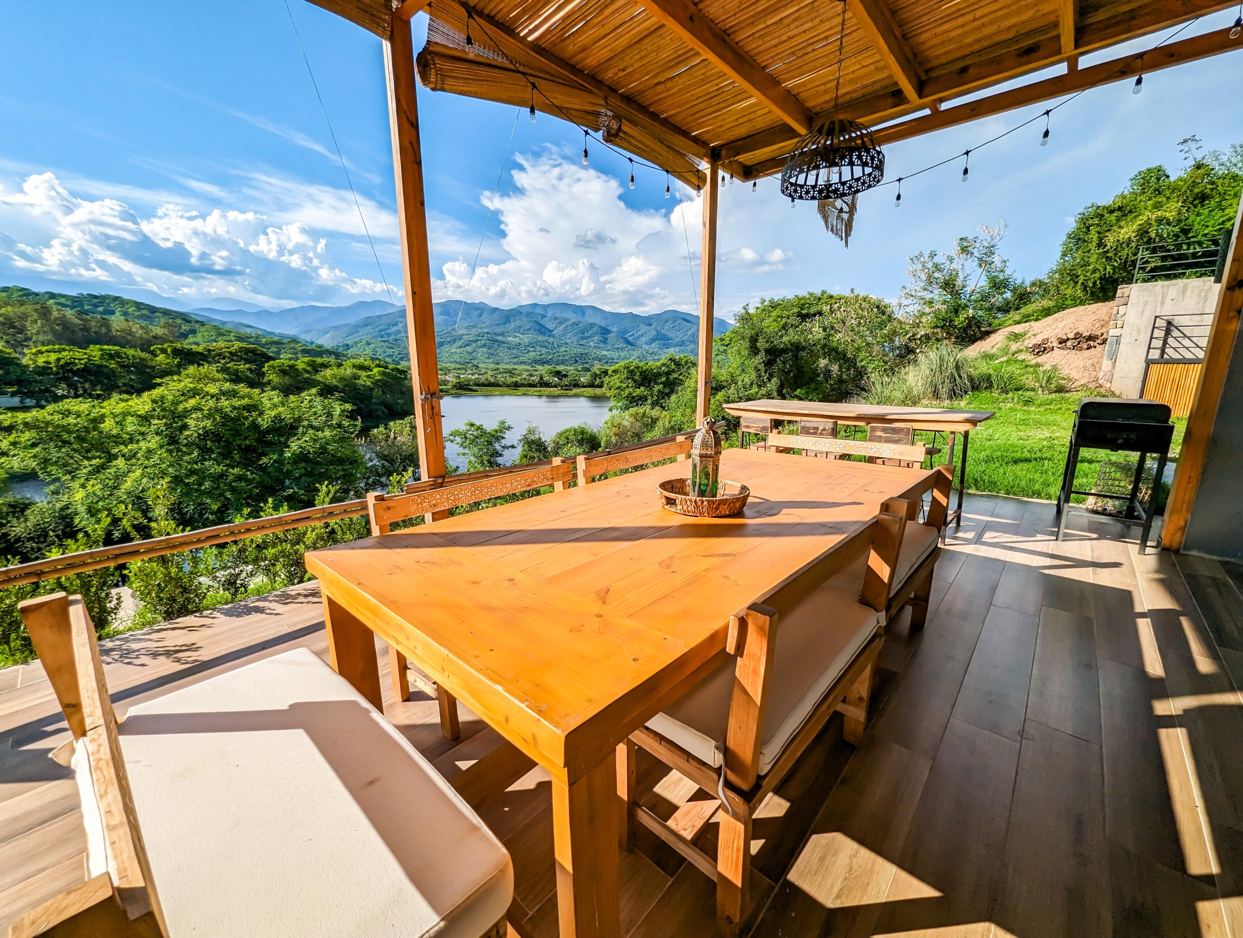 07d674bd-263d-421a-a313-1e12b278099d