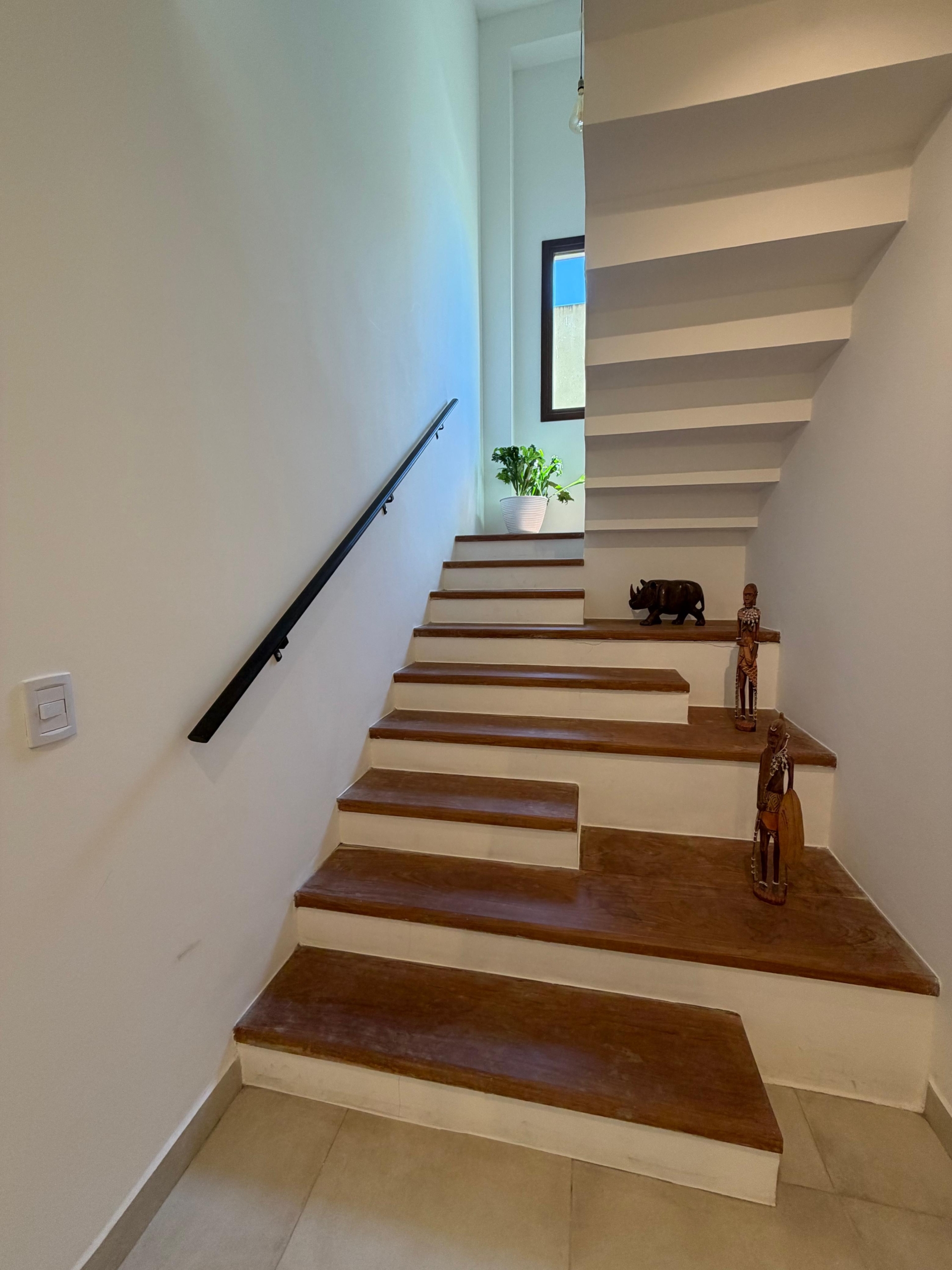 1a612d02-e469-4a62-b4e8-4d88b6d284ca