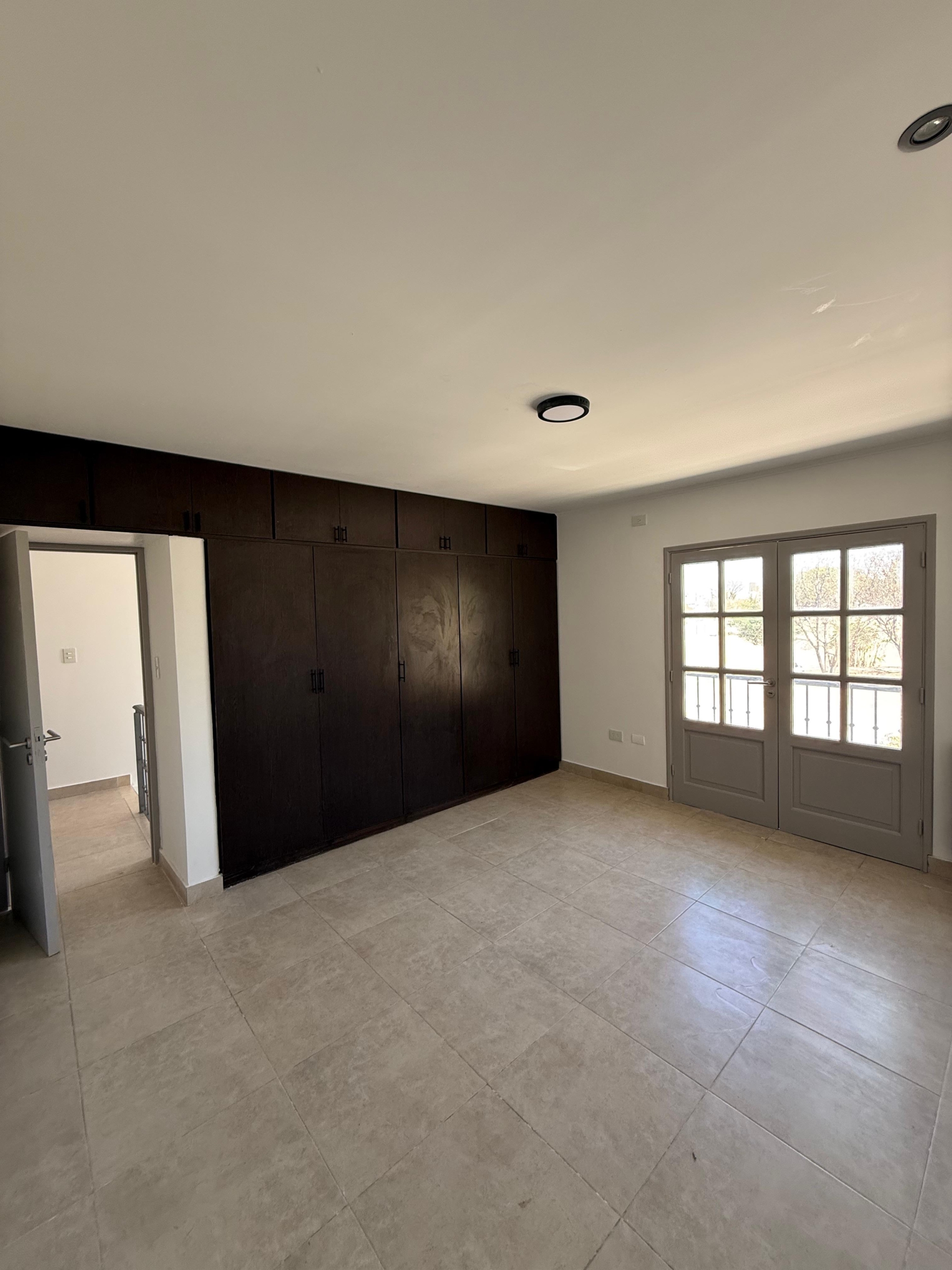 1af3f415-57d6-4867-a17f-c2b504b49eca