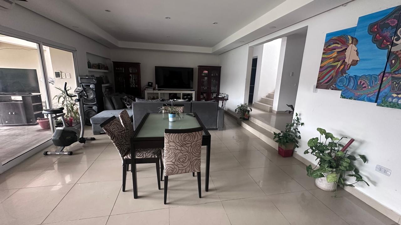 2482c436-0ee2-4fbf-8520-bb5dc53d9251