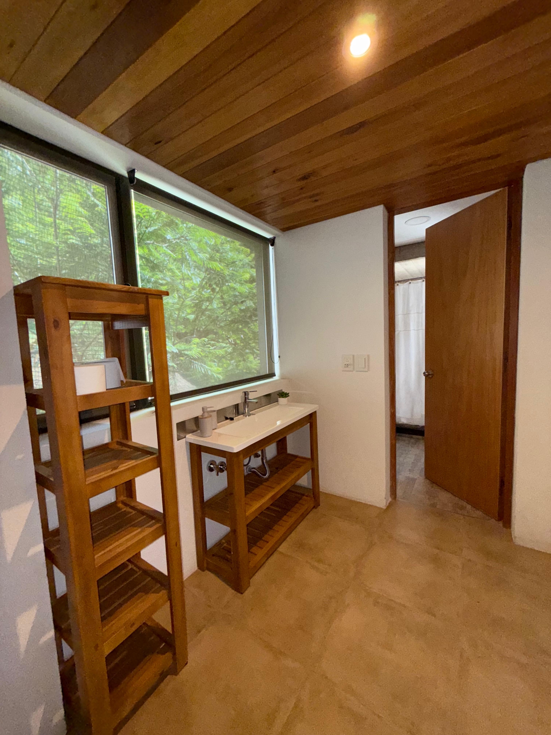 2e60ffdb-b40e-4be6-80bd-72f25255e984