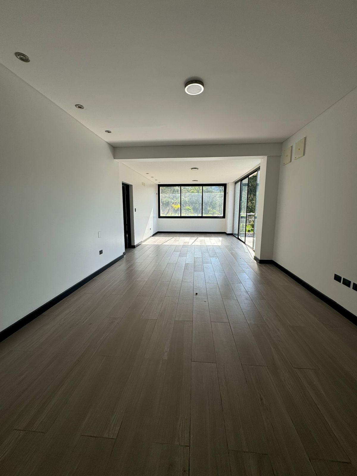 69cdbcc7-27ca-441d-9475-a33160420e1e