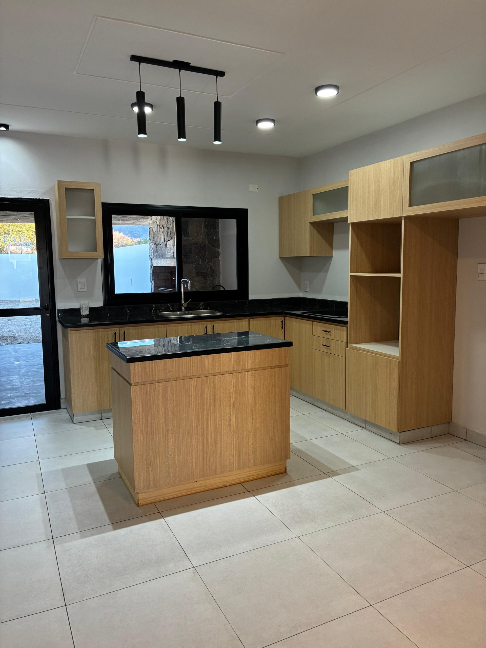 6e65684a-9edb-4881-804a-cb7fa8f9363f