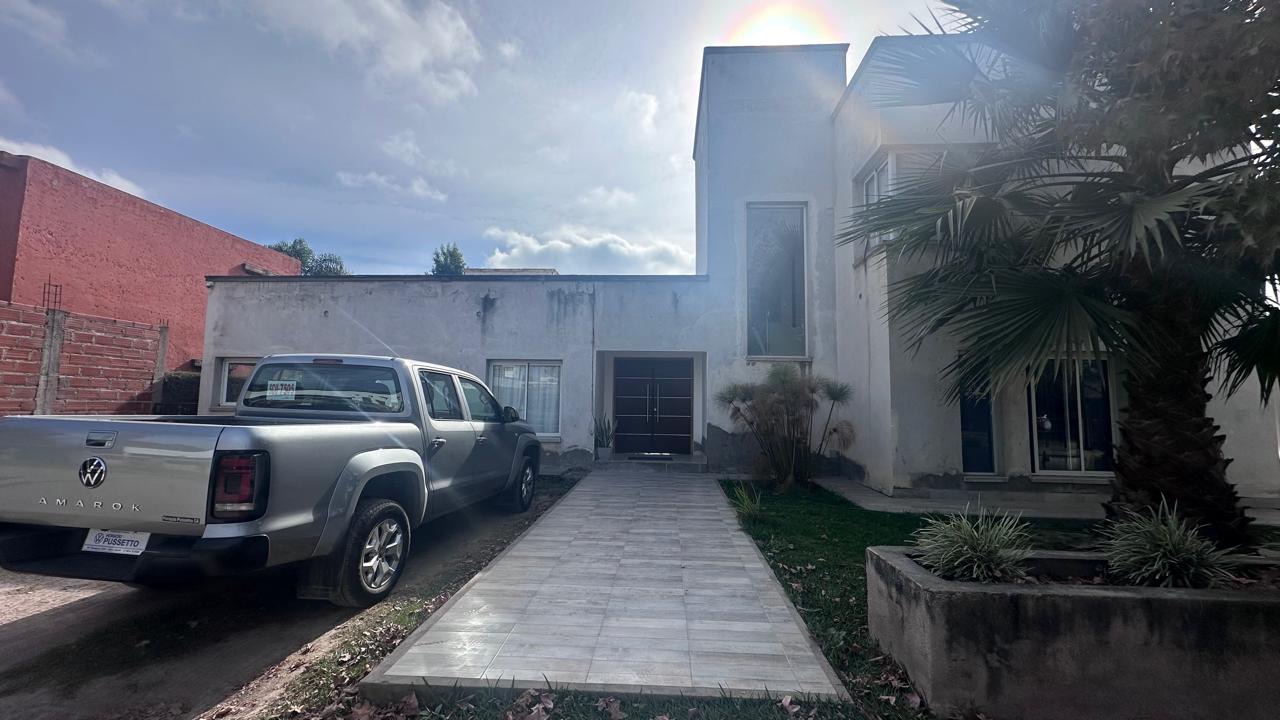 70157bcc-cf20-4f41-beb4-f12883bcc8d6