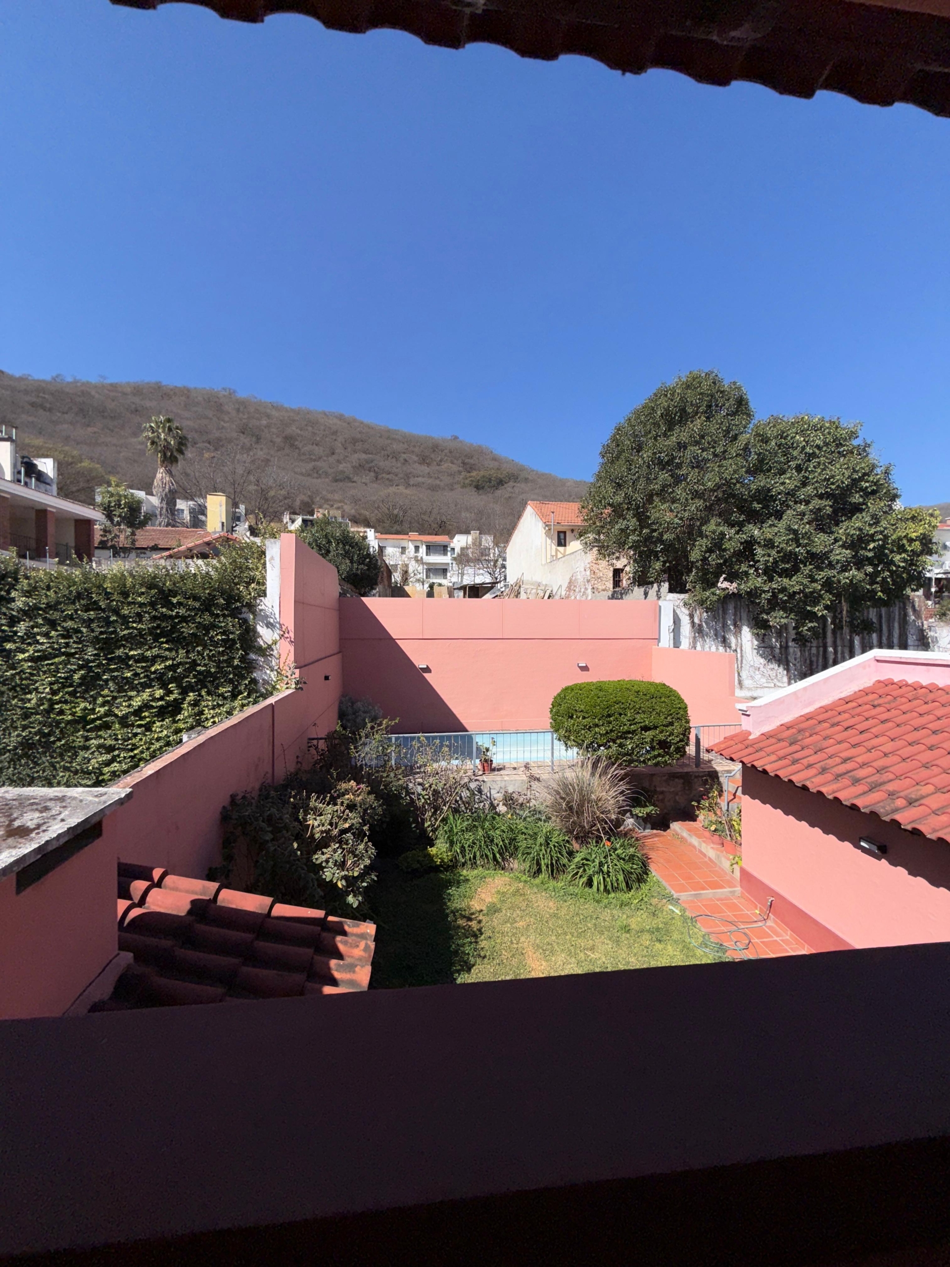 957d7c24-552e-42dd-810c-1906b8c8fc5a