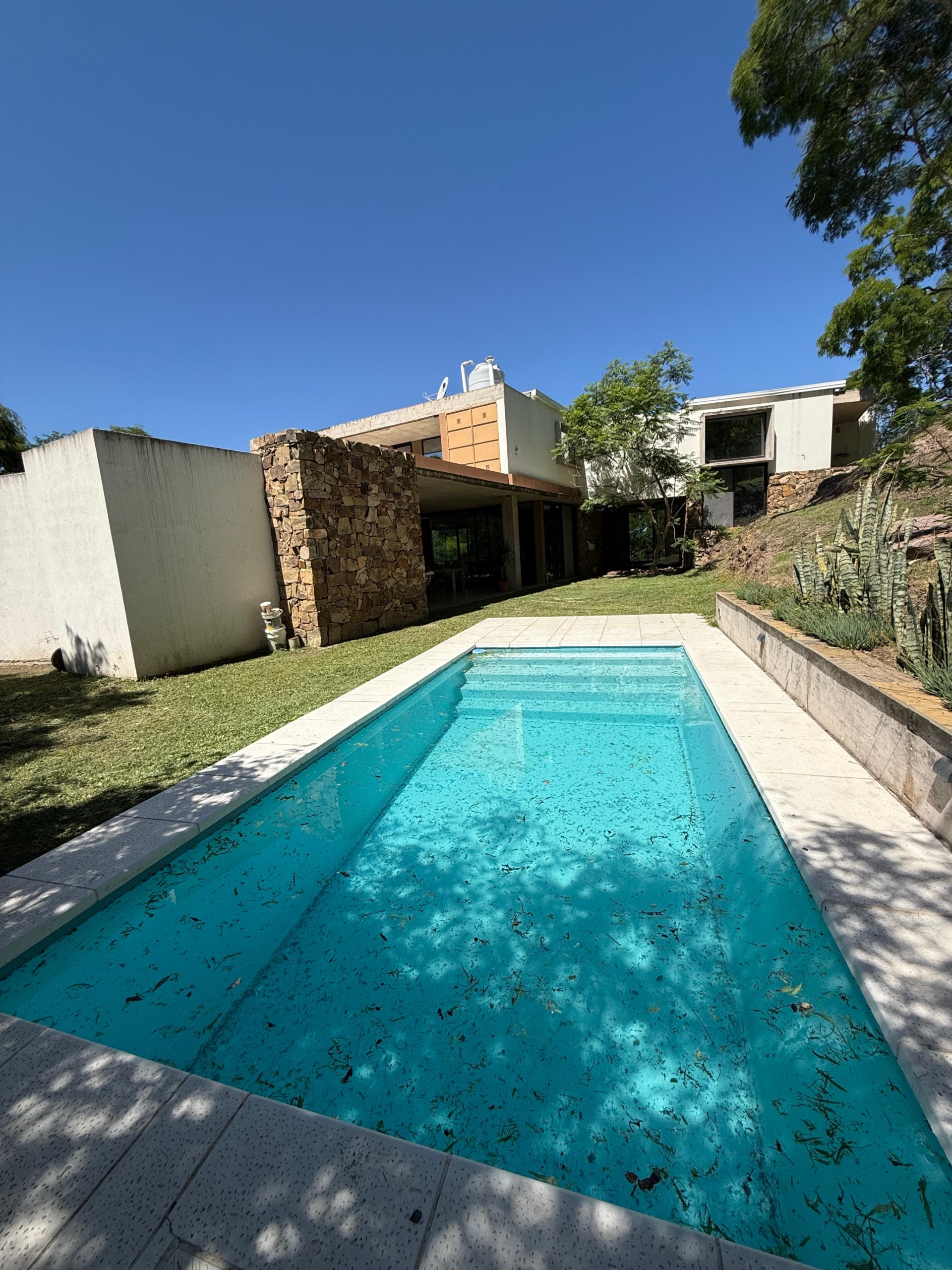 9bb4ffdf-5e65-408e-82e4-60ad3681d3d7