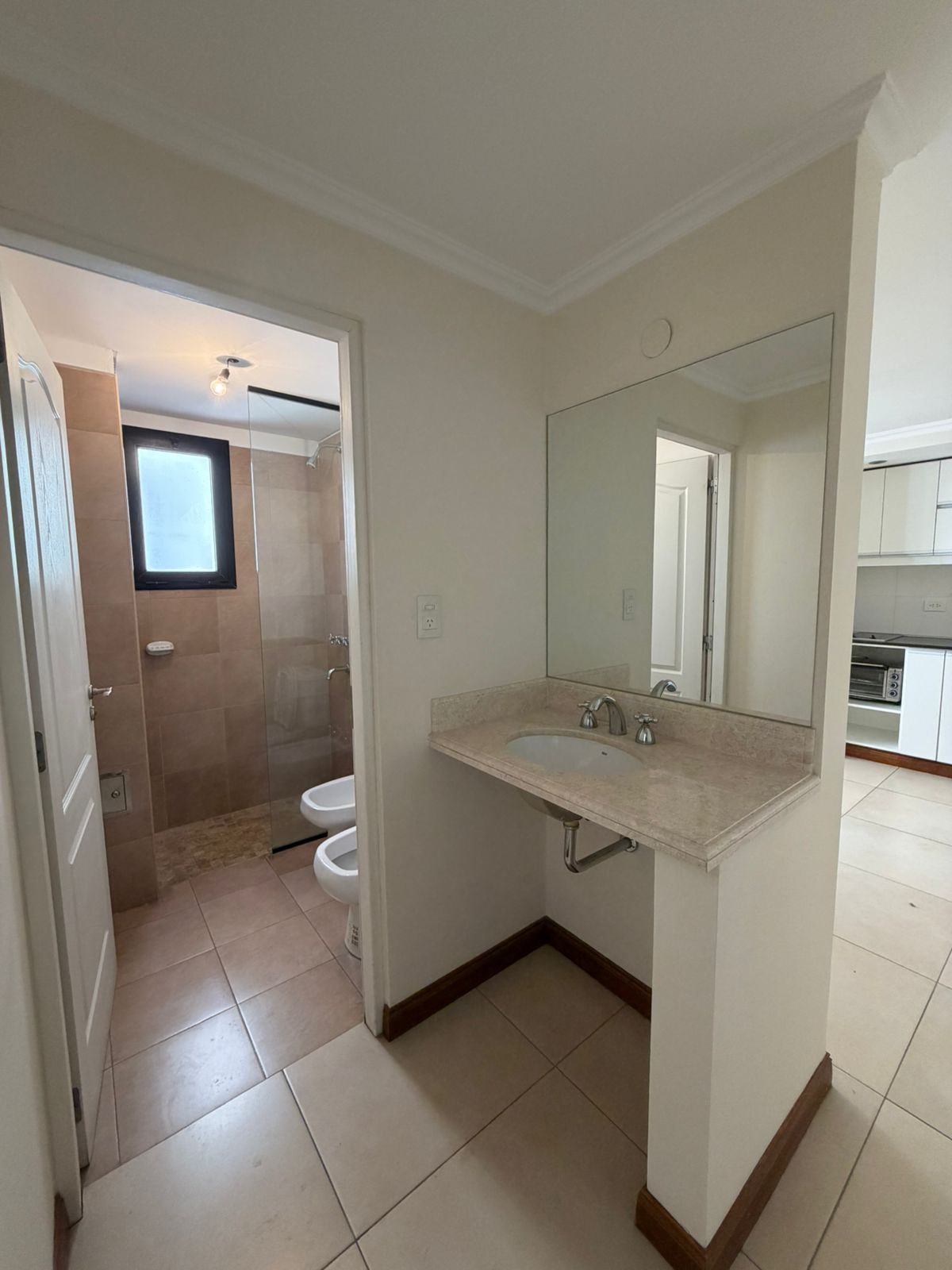 WhatsApp Image 2025-12-09 at 15.23.17