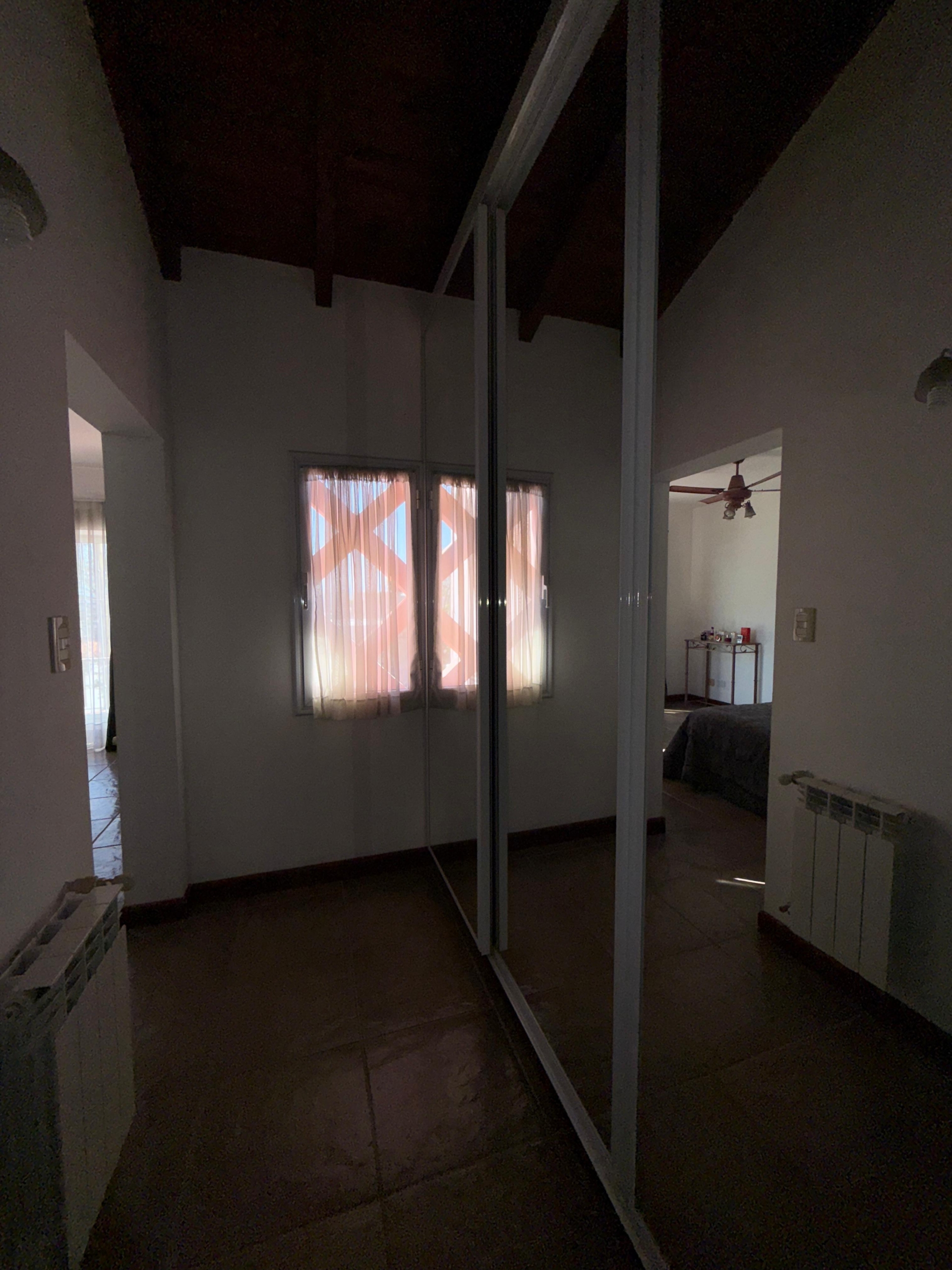 ac4c1d3f-d227-40de-ab77-05e544af0adb