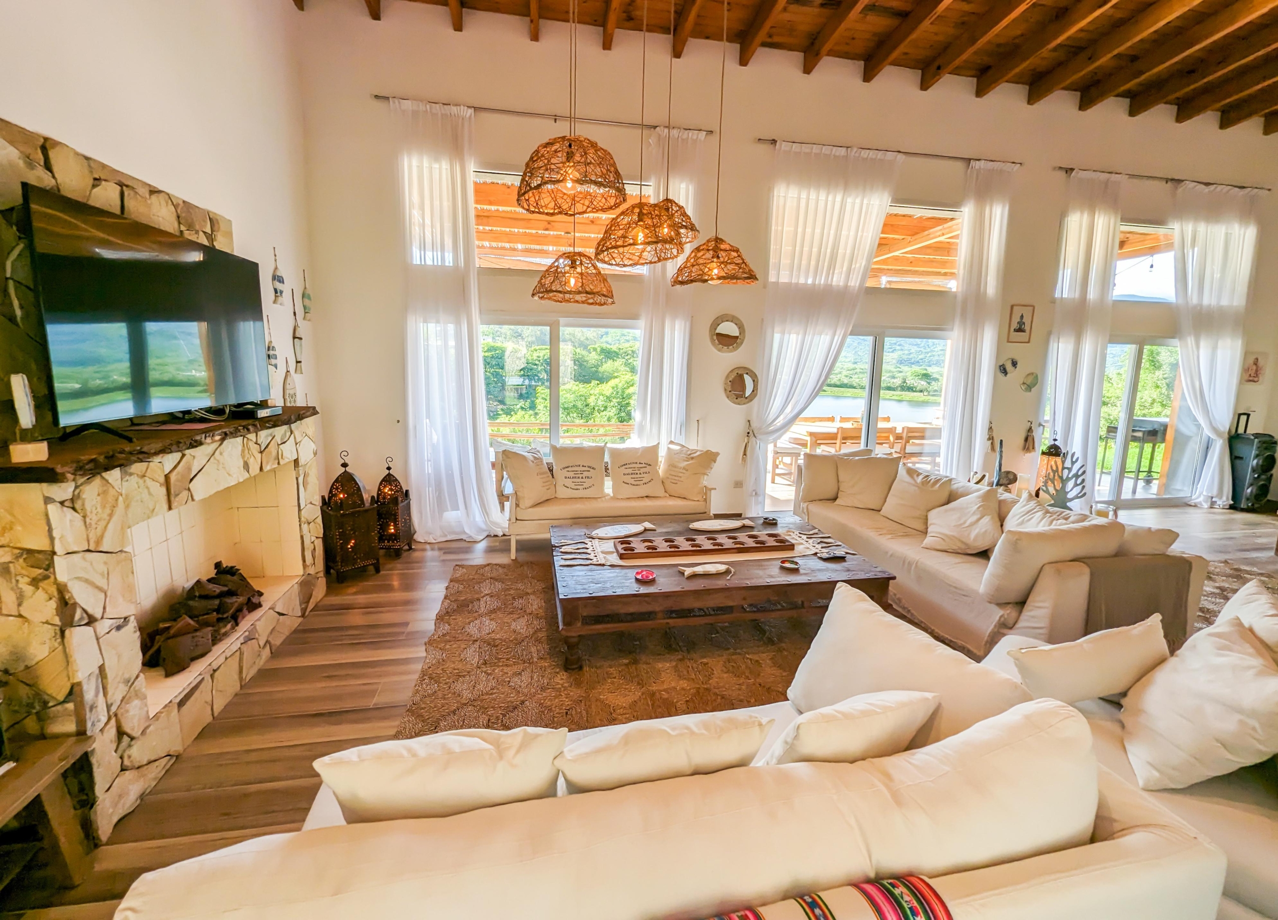 b554289d-619b-4533-9f8e-f4cf8729134e