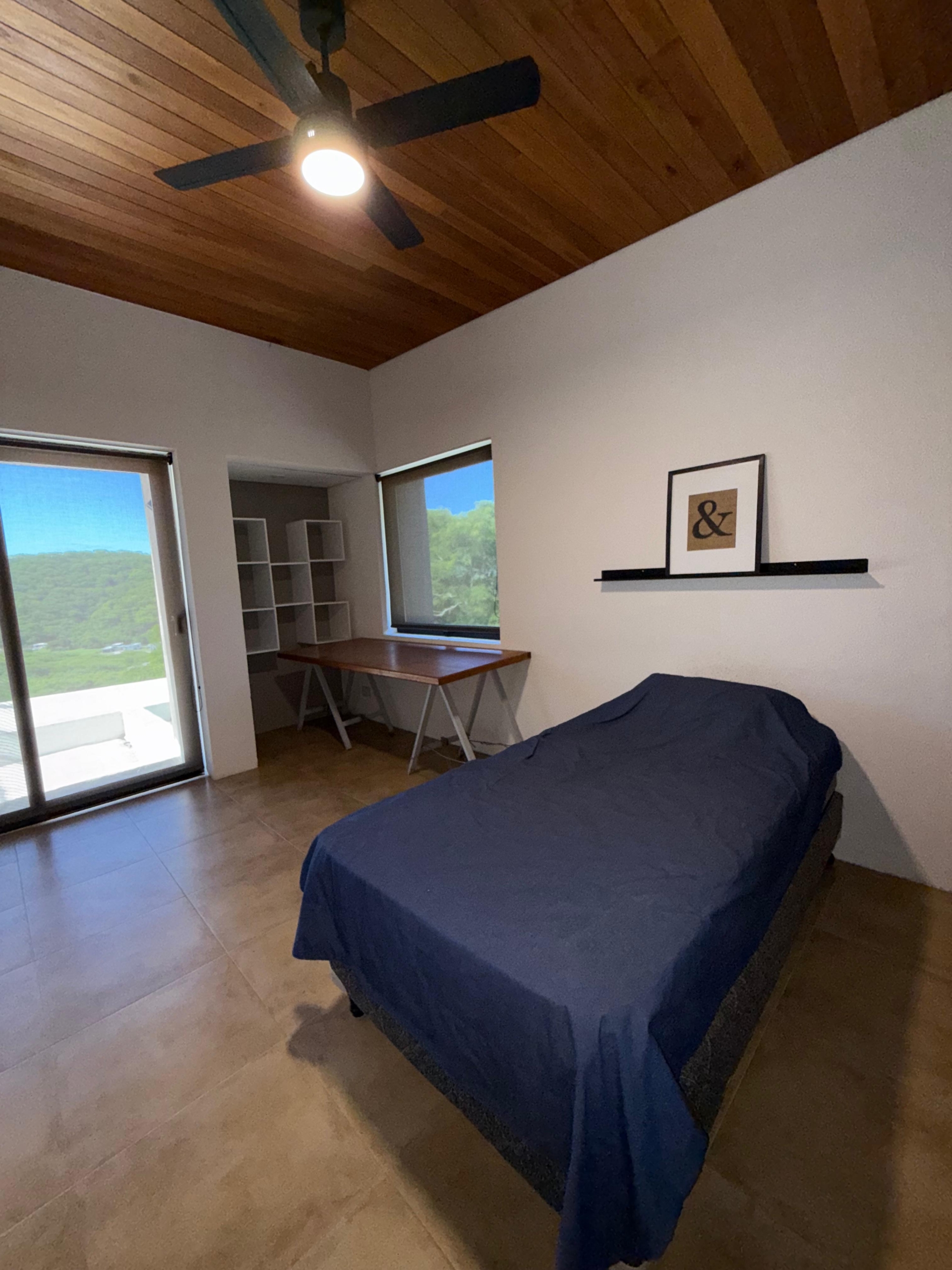 ba71da15-8ca4-4a10-86c0-e615f4282350