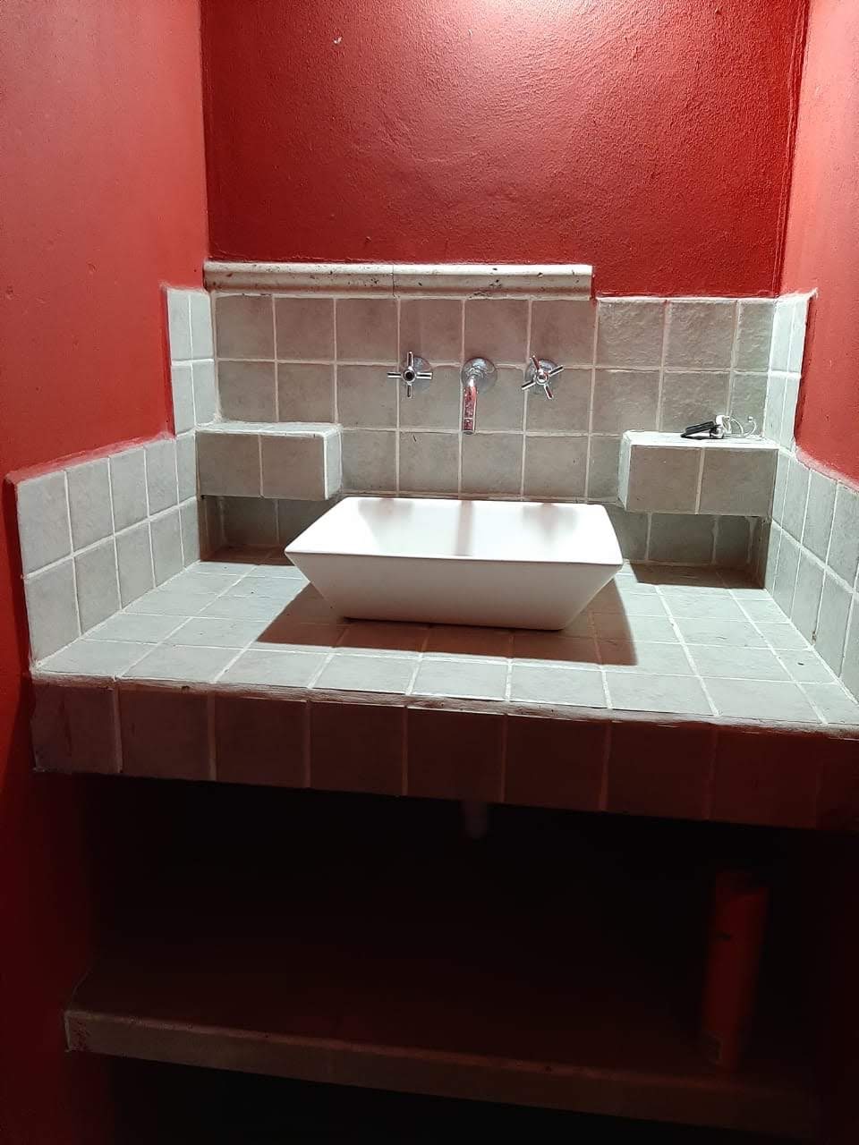 d401bf28-6187-43c6-bd8e-ae028f21b937