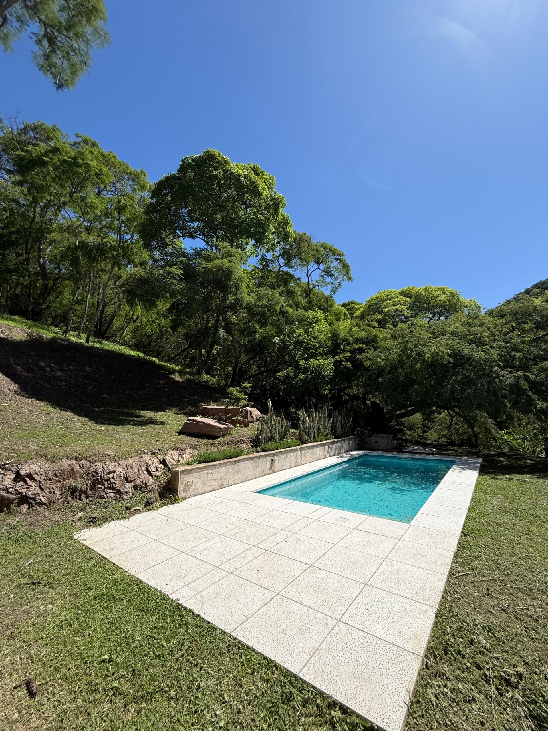 d935975e-7943-41ea-b899-82abd23dea49