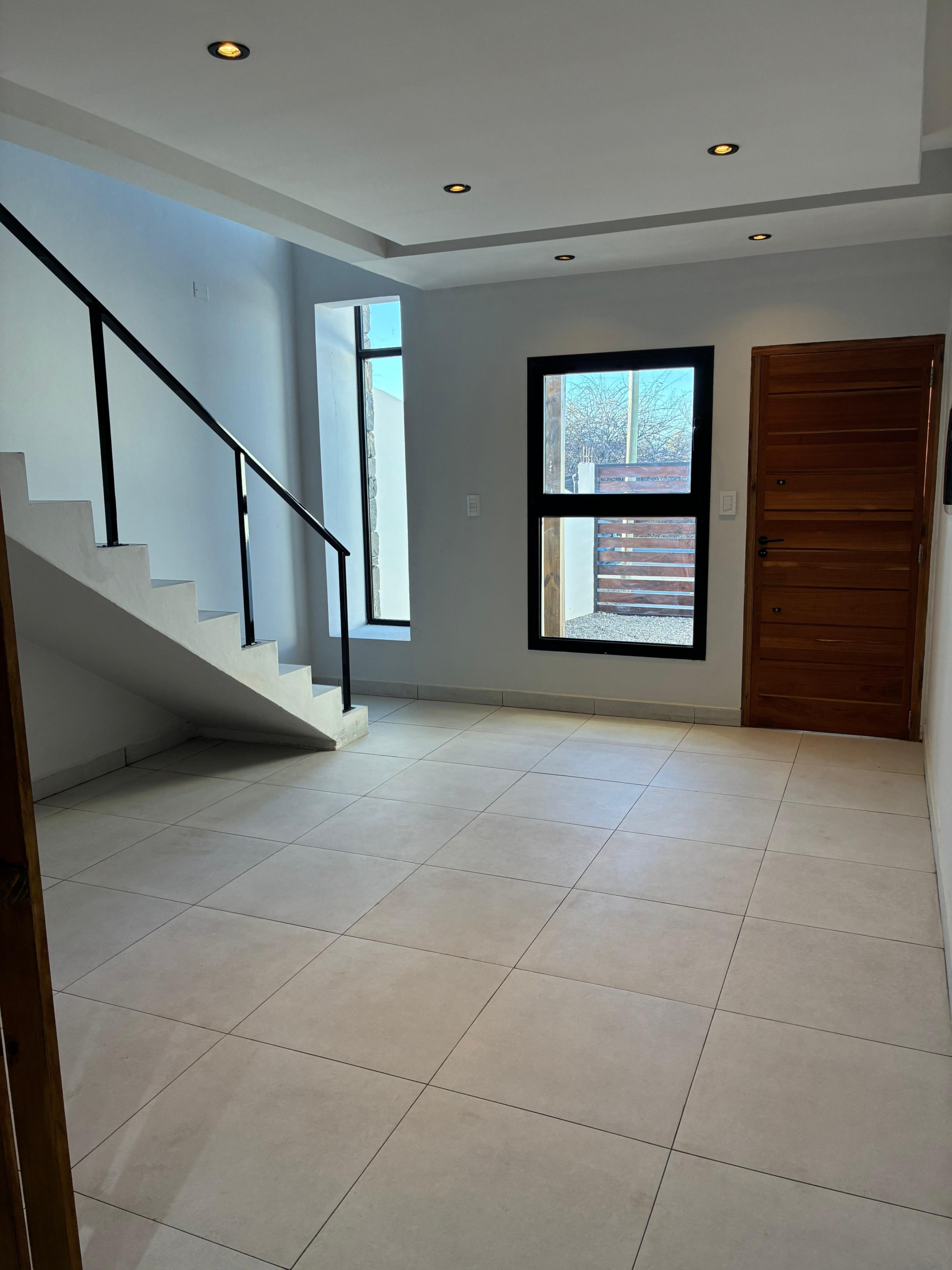 e7c26962-936a-4b9d-8165-6624769ed17c