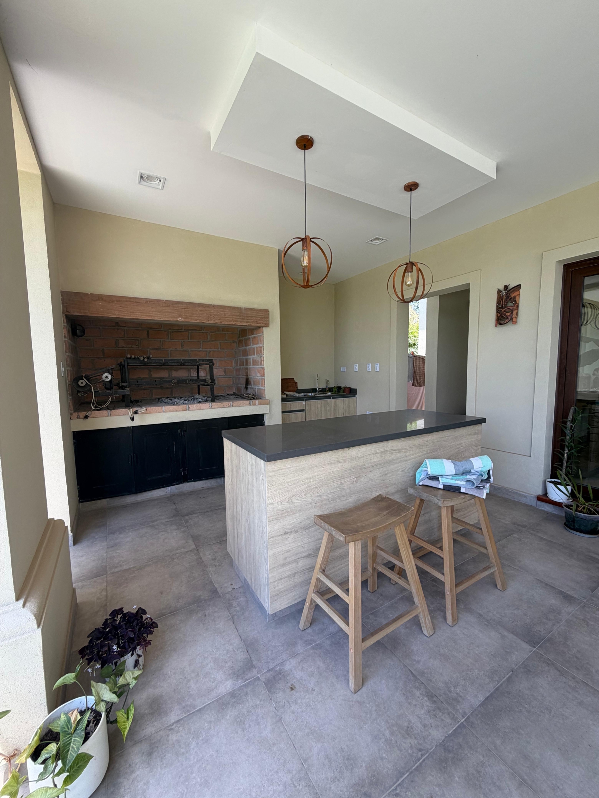 ead81ede-d530-41ad-b740-9bf03820513b