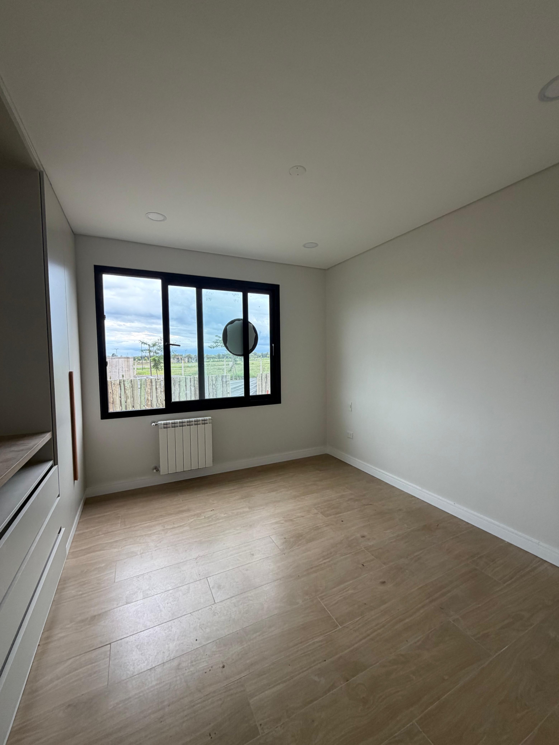 WhatsApp Image 2026-04-01 at 14.25.50 (1)